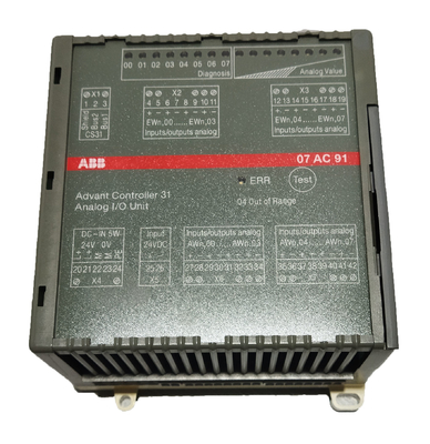 07AC91 GJR5252300R0101 ABB AC31 एनालॉग I/O मॉड्यूल 8AC 24VDC AC U/I 12bit+Sign