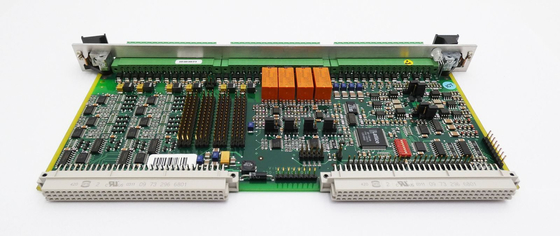 IOC4T 200-560-000-016 I/O कार्ड सिग्नल इंटरफेस मशीन सुरक्षा और बुनियादी स्थिति निगरानी के रूप में कार्य करता है