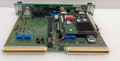 CPUM 200-595-072-122 I/O कार्ड रैक नियंत्रक और संचार इंटरफ़ेस कार्ड