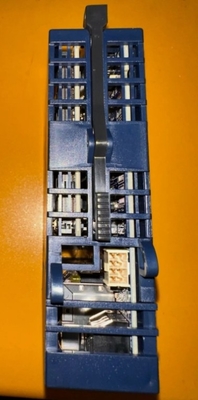 IC695CPE305 जीई मशीनों की प्रक्रियाओं और सामग्री हैंडलिंग प्रणालियों का वास्तविक समय नियंत्रण करें