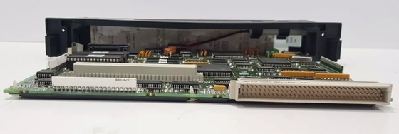 IC697CPU731 GE 12 MHz 32 Kbyte केंद्रीय प्रसंस्करण इकाई एकल स्लॉट सीपीयू 512 इनपुट और आउटपुट