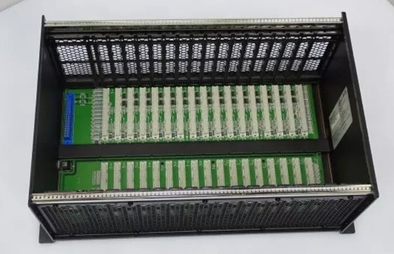 IC698CHS017 GE PACSystems RX7i रैक 17 स्लॉट फ्रंट एंड रियर माउंट CPU और I/O कॉन्फ़िगरेशन