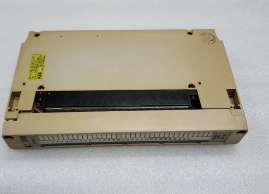 07EB61 GJV3074341R1 ABB डिजिटल इनपुट मॉड्यूल 32DI 24 VAC/DC पीएलसी मॉड्यूल