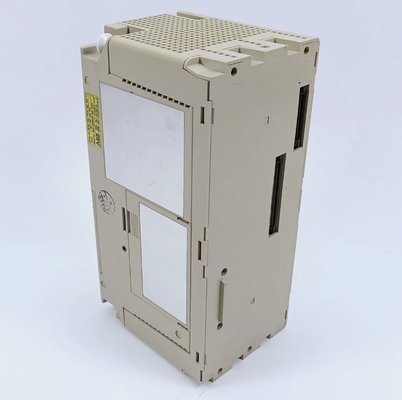 07ZE61 GJV3074321R302 एबीबी सेंट्रल यूनिट 2 18 आई/ओ स्लॉट के साथ सबरैक