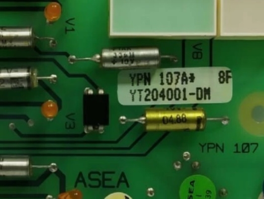 YPN 107A YT204001-DM एबीबी सर्किट बोर्ड