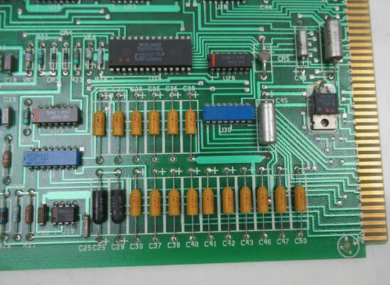 हनीवेल 30731823-001 A/D Mux पीएलसी सर्किट बोर्ड 24Vdc 110mA नई स्थिति नियंत्रण मॉड्यूल