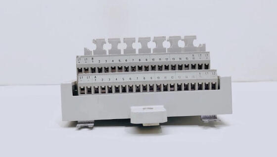 TU844 3BSE021445R1 शंट स्टिक स्लॉट के लिए एबीबी आई/ओ मॉड्यूल समाप्ति इकाई
