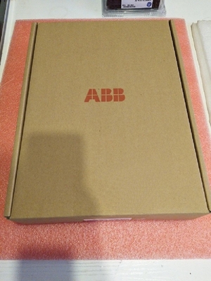 DSBC173A ABB S100 I / O बस एक्सटेंडर मॉड्यूल PLC स्पेयर पार्ट्स 3BSE005883R1