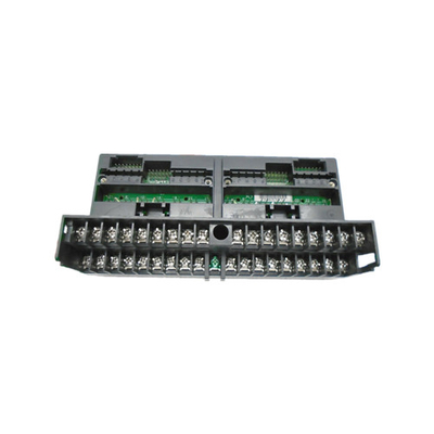 IC670CHS001 GE Fanuc GE फील्ड I/O बेस बैरियर स्टाइल टर्मिनल ब्लॉक जनरल इलेक्ट्रिक