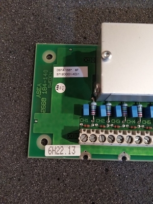 DSTA155P ABB S100 I/O टर्मिनेशन यूनिट्स कनेक्शन यूनिट PLC स्पेयर पार्ट्स 3BSE018323R1